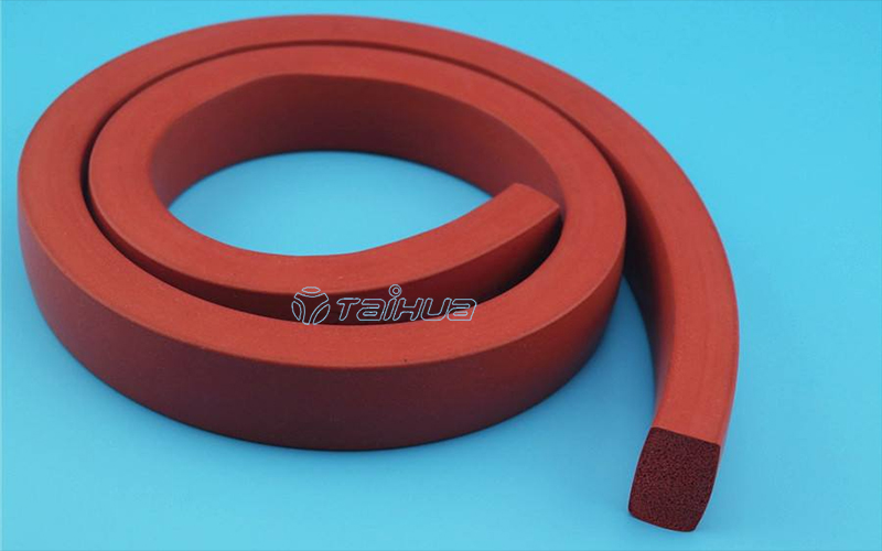 硅膠發(fā)泡條適用于哪些環(huán)境方面？